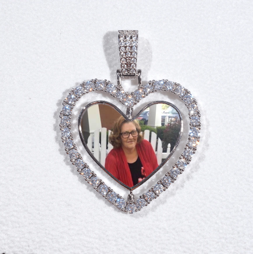 3D Spinning 2-Faced Heart Custom Picture Pendant