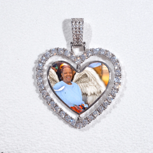 3D Spinning 2-Faced Heart Custom Picture Pendant