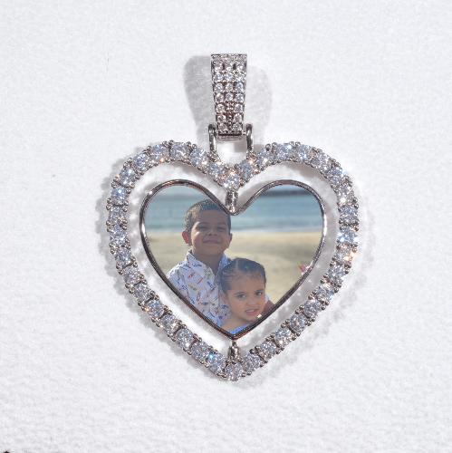 3D Spinning 2-Faced Heart Custom Picture Pendant