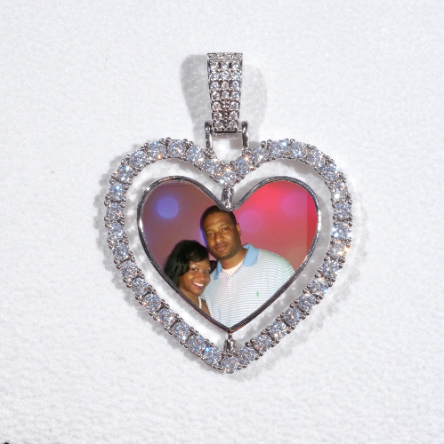 3D Spinning 2-Faced Heart Custom Picture Pendant