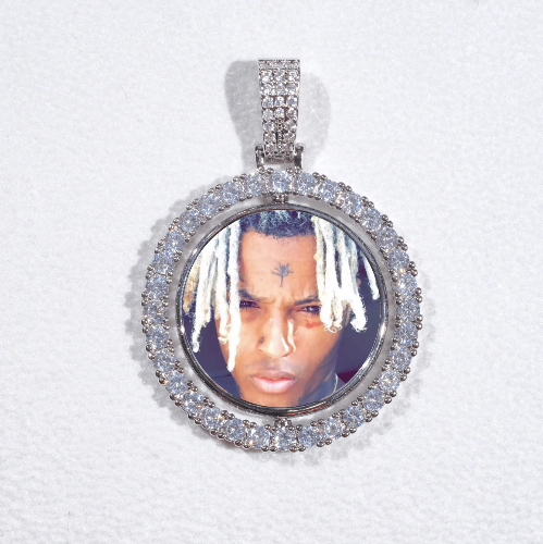 3D Spinning 2-Faced Custom Picture Pendant