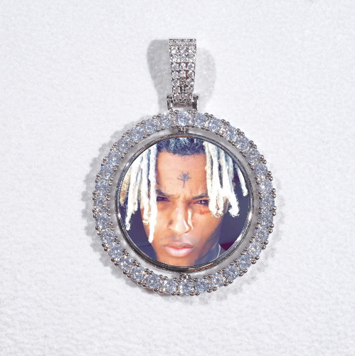 3D Spinning 2-Faced Custom Picture Pendant