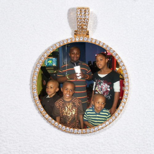 MEDIUM 3D CIRCLE CUSTOM PICTURE PENDANT