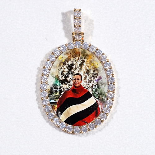 3D Oval Custom Picture Pendant