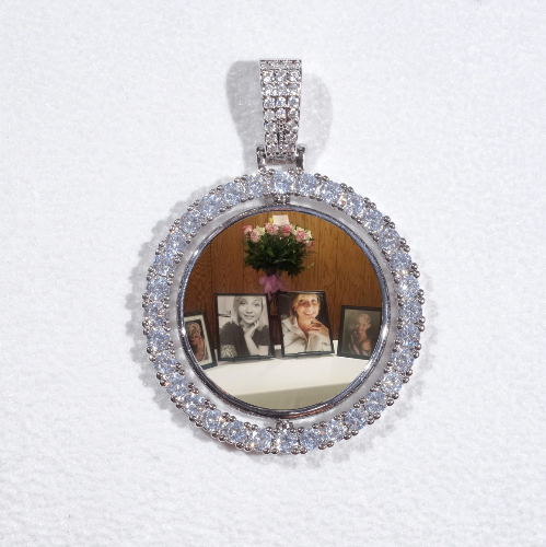 3D Spinning 2-Faced Custom Picture Pendant