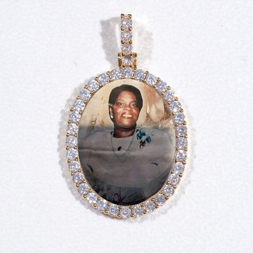 3D Oval Custom Picture Pendant