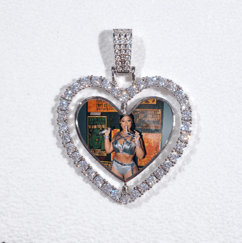 3D Spinning 2-Faced Heart Custom Picture Pendant