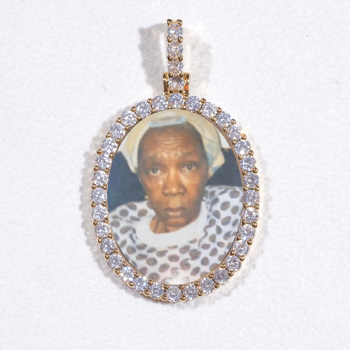 3D Oval Custom Picture Pendant