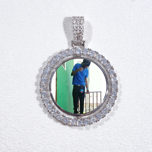 3D Spinning 2-Faced Custom Picture Pendant
