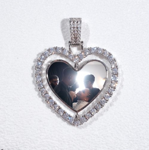 3D Spinning 2-Faced Heart Custom Picture Pendant