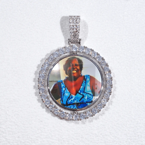 3D Spinning 2-Faced Custom Picture Pendant