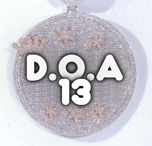 CUSTOM LETTER NECKLACE 3D BIG CROWN DISC
