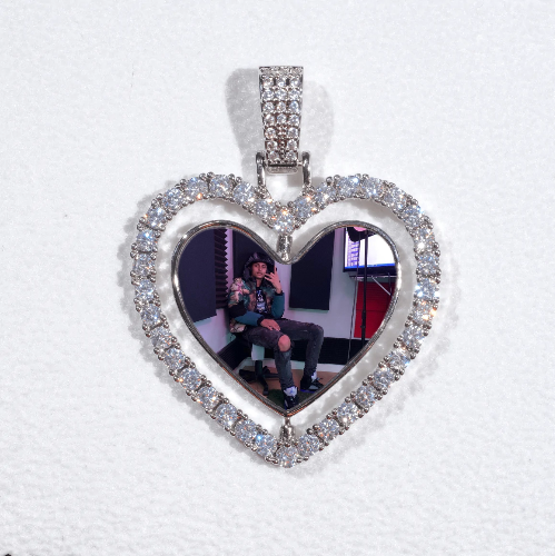 3D Spinning 2-Faced Heart Custom Picture Pendant