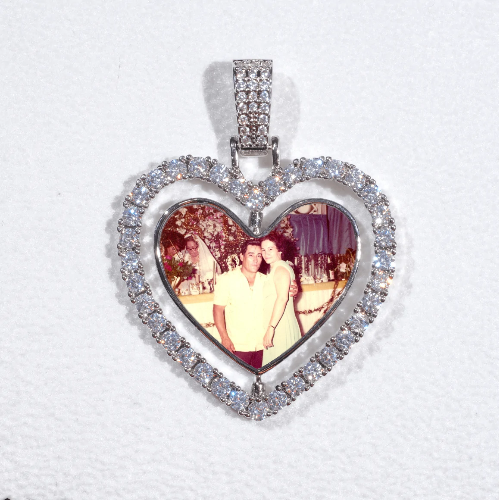 3D Spinning 2-Faced Heart Custom Picture Pendant