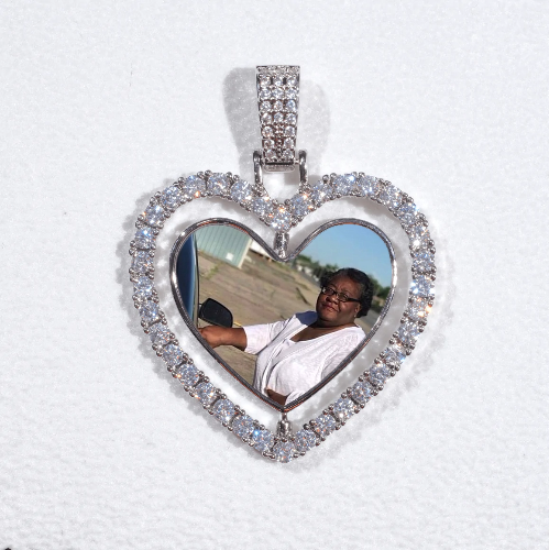 3D Spinning 2-Faced Heart Custom Picture Pendant