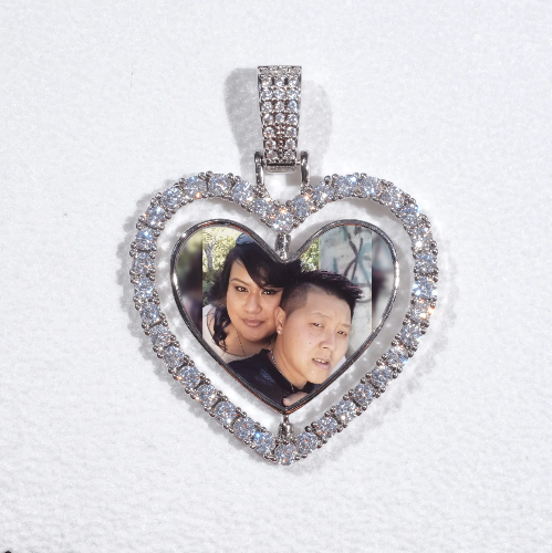 3D Spinning 2-Faced Heart Custom Picture Pendant