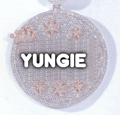 CUSTOM LETTER NECKLACE 3D BIG CROWN DISC