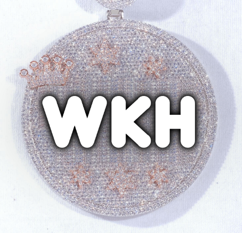CUSTOM LETTER NECKLACE 3D BIG CROWN DISC