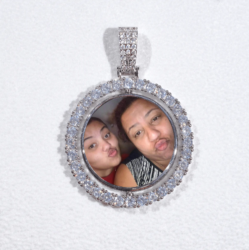 3D Spinning 2-Faced Custom Picture Pendant