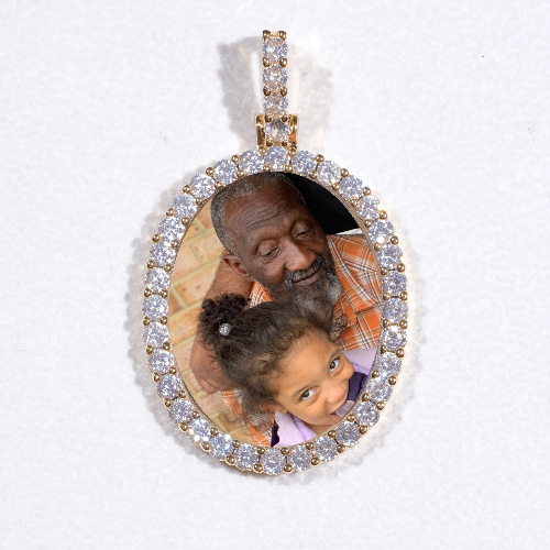 3D Oval Custom Picture Pendant
