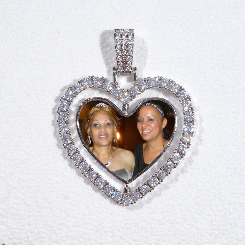 3D Spinning 2-Faced Heart Custom Picture Pendant