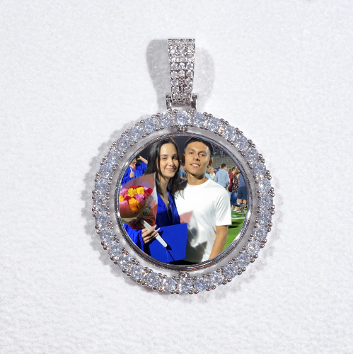 3D Spinning 2-Faced Custom Picture Pendant