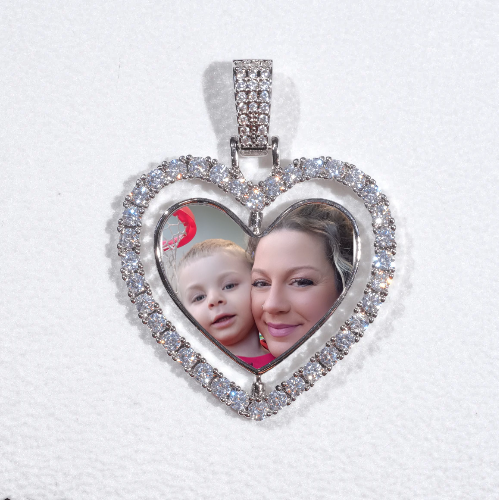 3D Spinning 2-Faced Heart Custom Picture Pendant