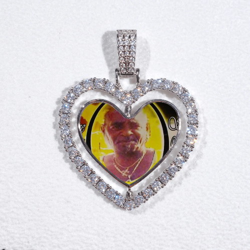 3D Spinning 2-Faced Heart Custom Picture Pendant
