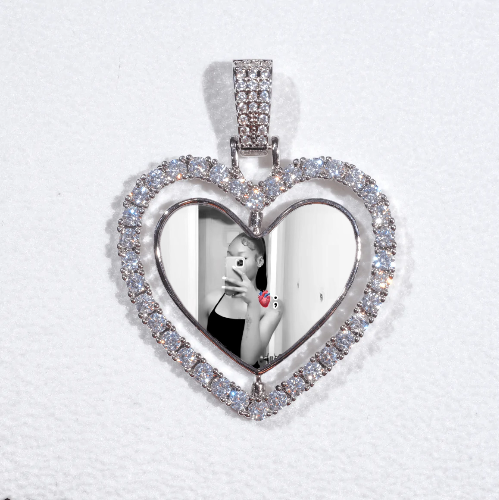 3D Spinning 2-Faced Heart Custom Picture Pendant
