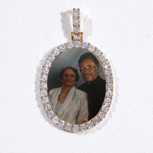 3D Oval Custom Picture Pendant