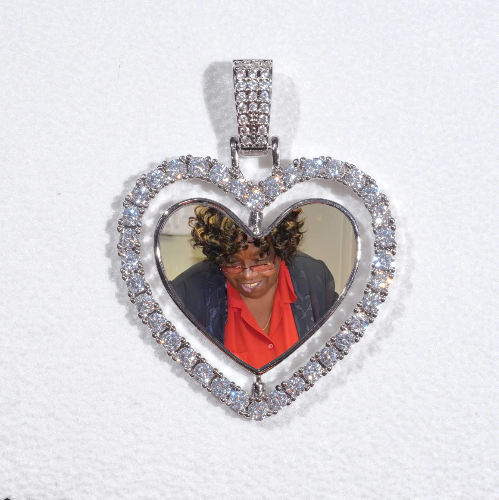 3D Spinning 2-Faced Heart Custom Picture Pendant