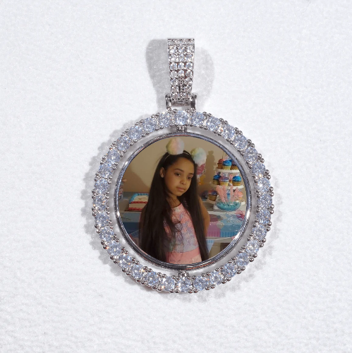 3D Spinning 2-Faced Custom Picture Pendant