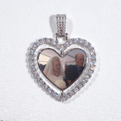 3D Spinning 2-Faced Heart Custom Picture Pendant