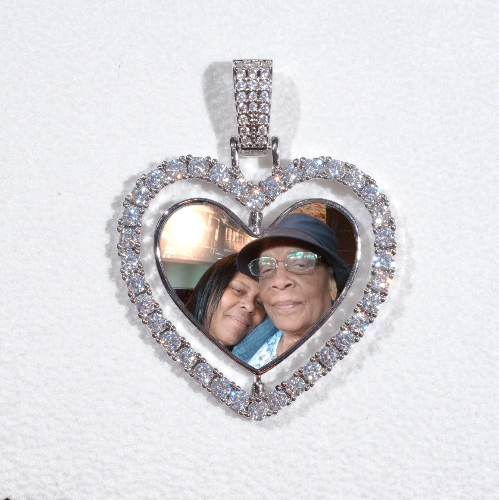3D Spinning 2-Faced Heart Custom Picture Pendant