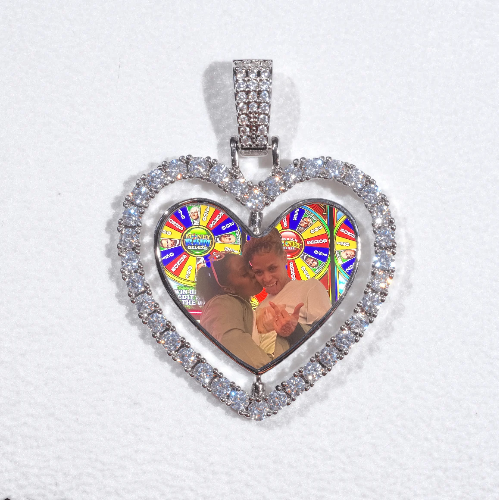 3D Spinning 2-Faced Heart Custom Picture Pendant
