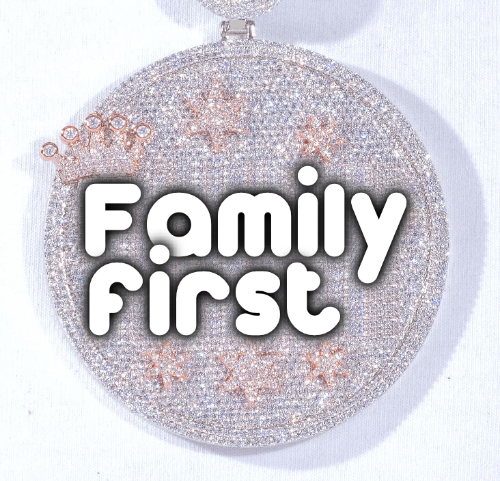 CUSTOM LETTER NECKLACE 3D BIG CROWN DISC