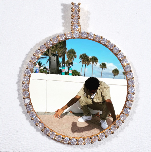 LARGE 3D CIRCLE CUSTOM PICTURE PENDANT