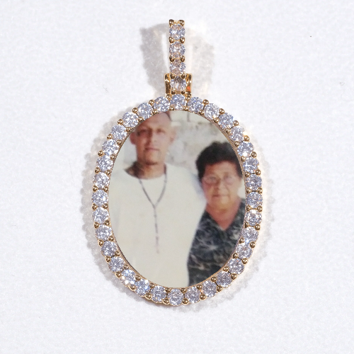 3D Oval Custom Picture Pendant