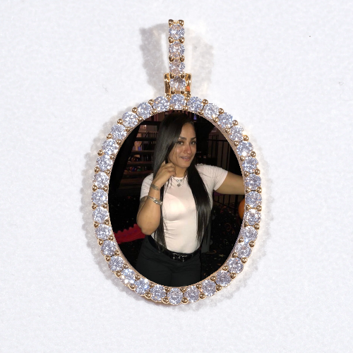 3D Oval Custom Picture Pendant