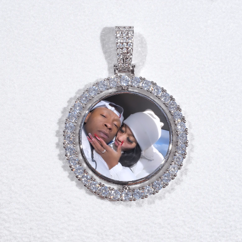 3D Spinning 2-Faced Custom Picture Pendant
