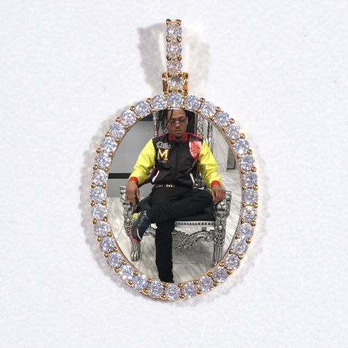 3D Oval Custom Picture Pendant