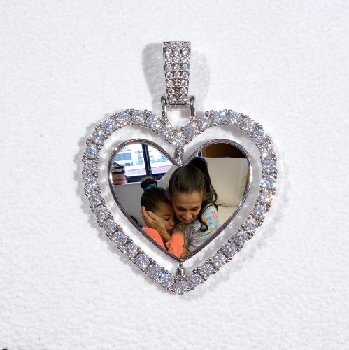 3D Spinning 2-Faced Heart Custom Picture Pendant