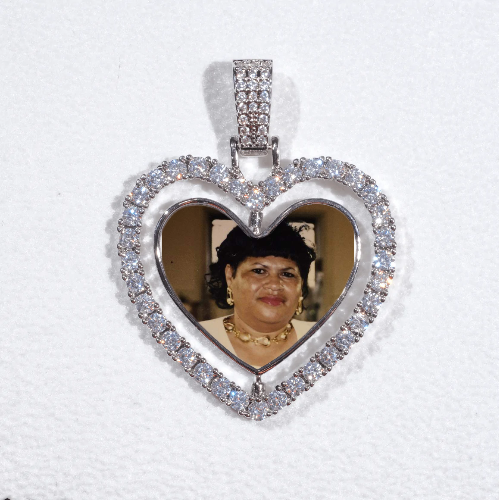 3D Spinning 2-Faced Heart Custom Picture Pendant
