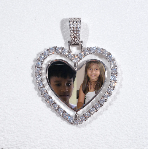 3D Spinning 2-Faced Heart Custom Picture Pendant