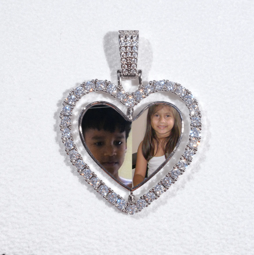 3D Spinning 2-Faced Heart Custom Picture Pendant