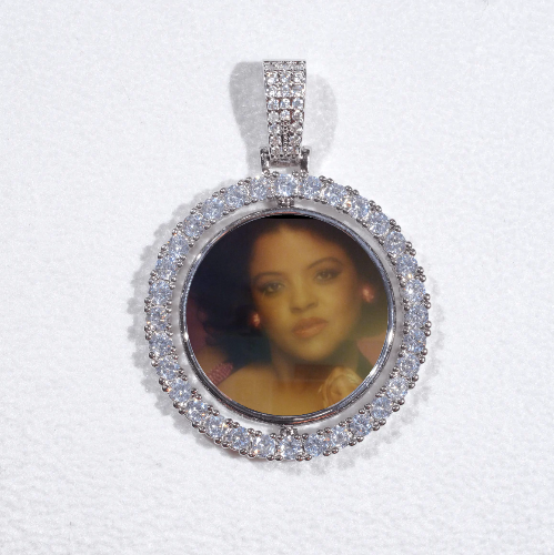 3D Spinning 2-Faced Custom Picture Pendant