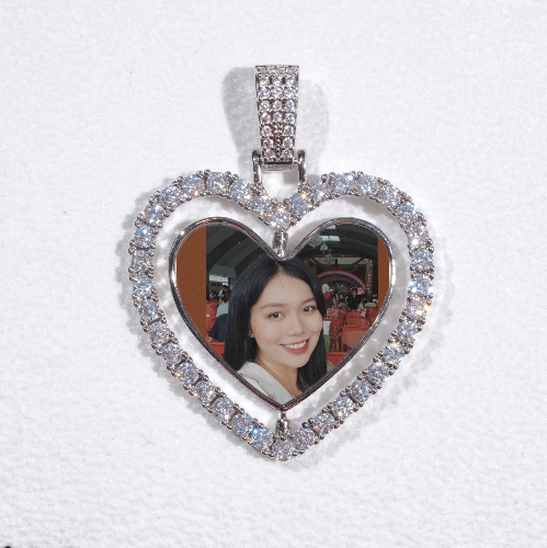 3D Spinning 2-Faced Heart Custom Picture Pendant