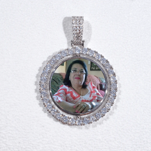 3D Spinning 2-Faced Custom Picture Pendant