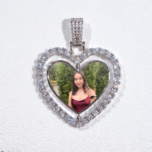 3D Spinning 2-Faced Heart Custom Picture Pendant