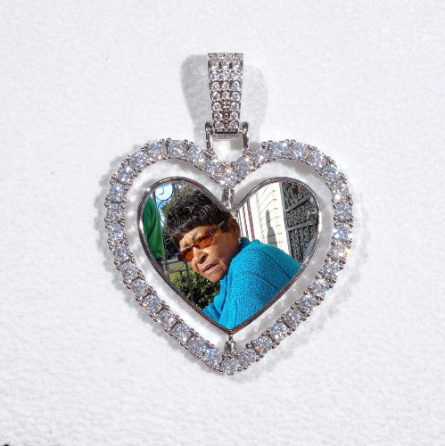 3D Spinning 2-Faced Heart Custom Picture Pendant